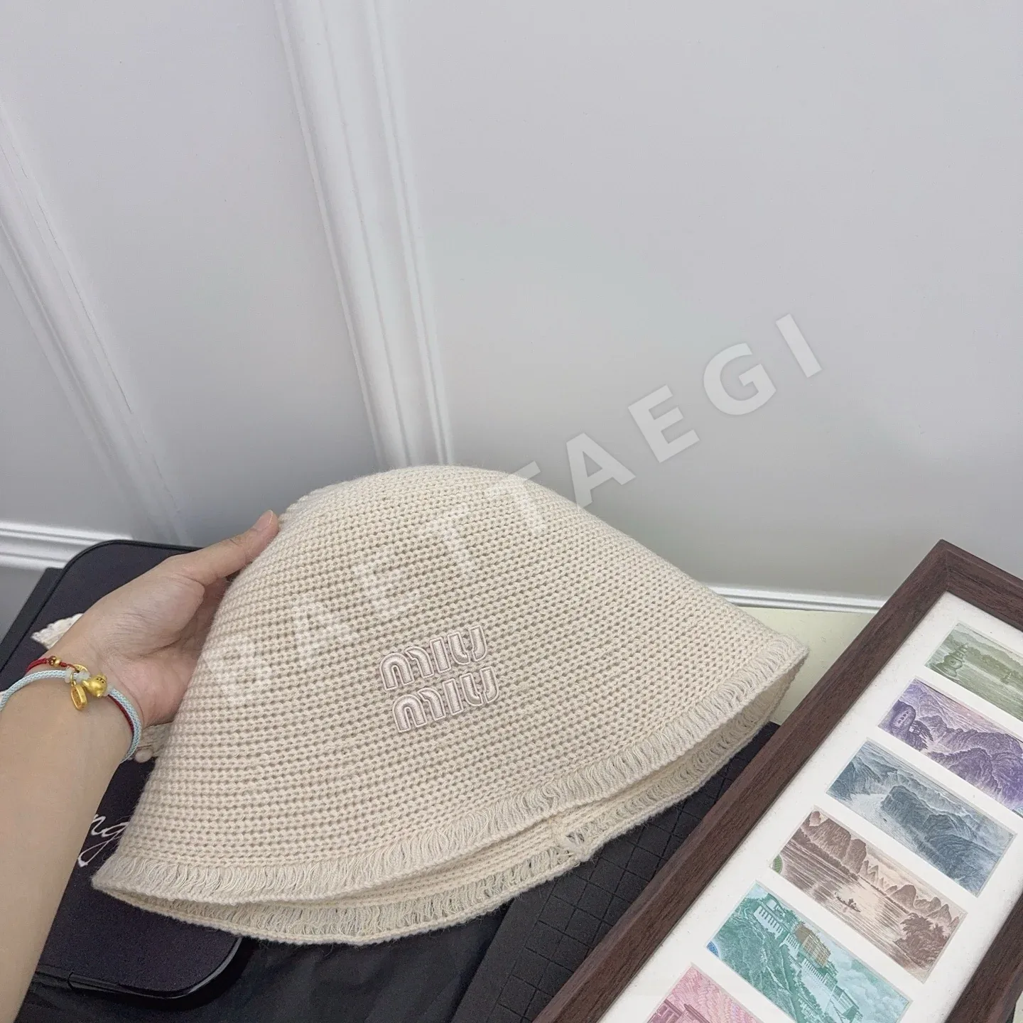 미우미우 심플 버킷햇 모자 80895