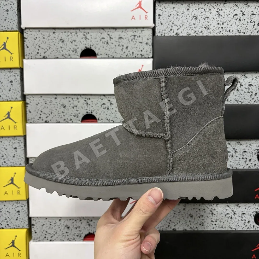 어그 [TOP] 그레이 208859 UGG Classic/Mini 5854 -6222 상세 이미지 9
