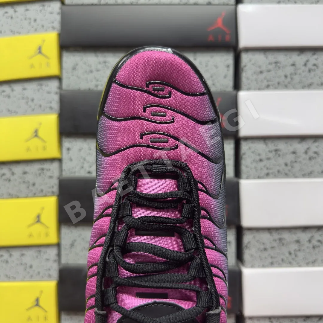 나이키 [BD] 에어 맥스 플러스 FJ5981-010 201915 Nike Air Max Plus Black Pink 상세 이미지 7