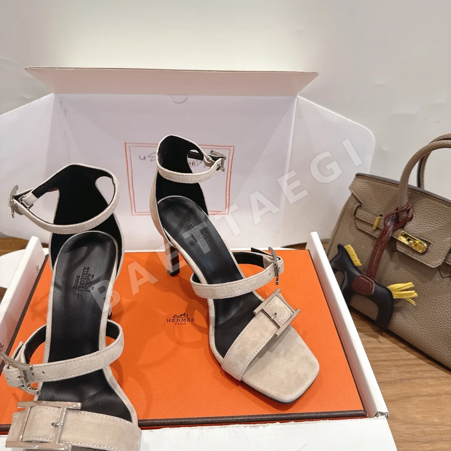 에르메스 리브 90 샌들(Hermès Liv 90 Sandal) 상세 이미지 2