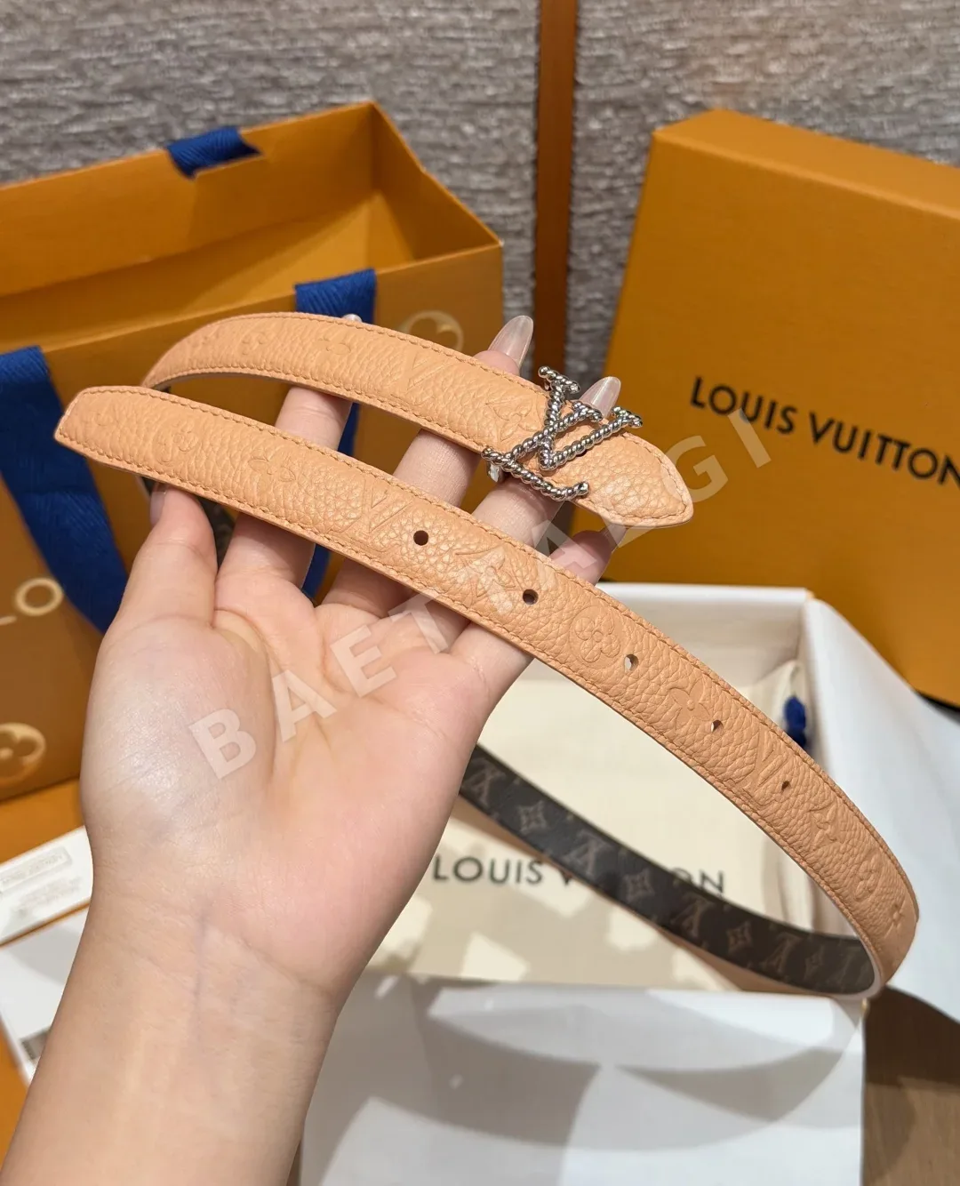 루이비통 코르델리아 20mm 리버시블 벨트 상세 이미지 5