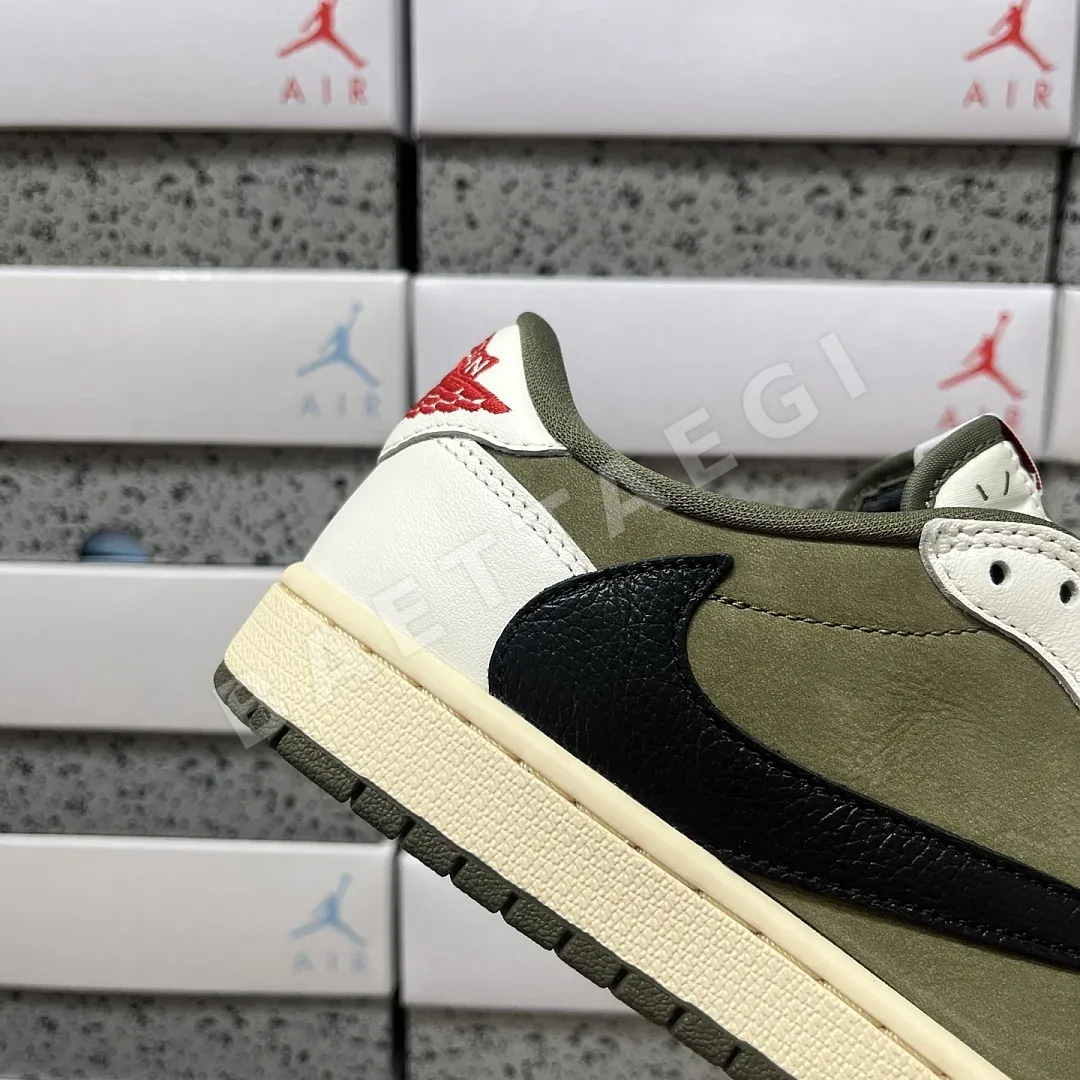 나이키 [PK] DM7866-200 201951 Nike Travis Scott Medium Olive 8.0 상세 이미지 3