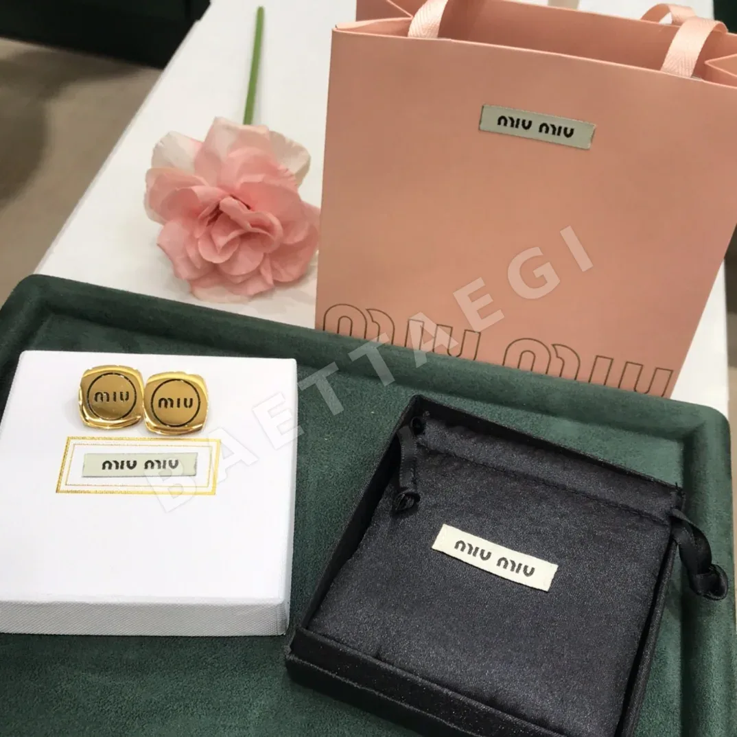 미우미우 빈티지 귀걸이 61226
