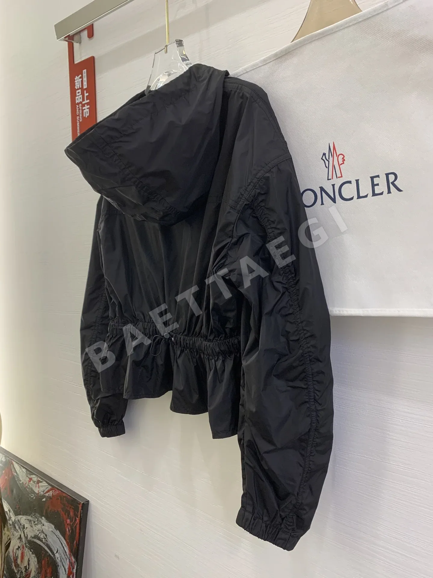 몽클레르 여성 블랙 화이트 플리츠 원피스 레플리카 6516 상세 이미지 7