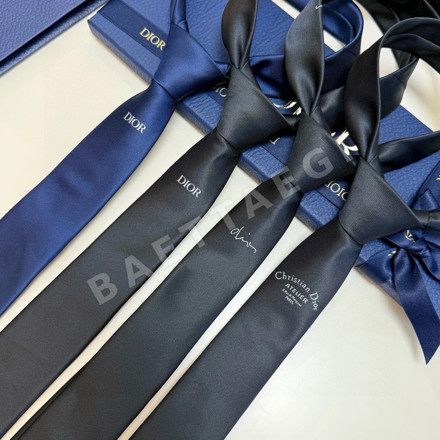 디올 로고 자카드 넥타이 상세 이미지 8