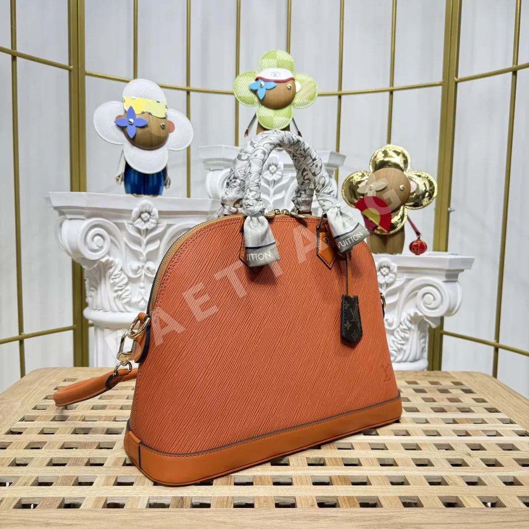 루이비통 알마 MM 에피 가죽 가방 M28500 상세 이미지 2