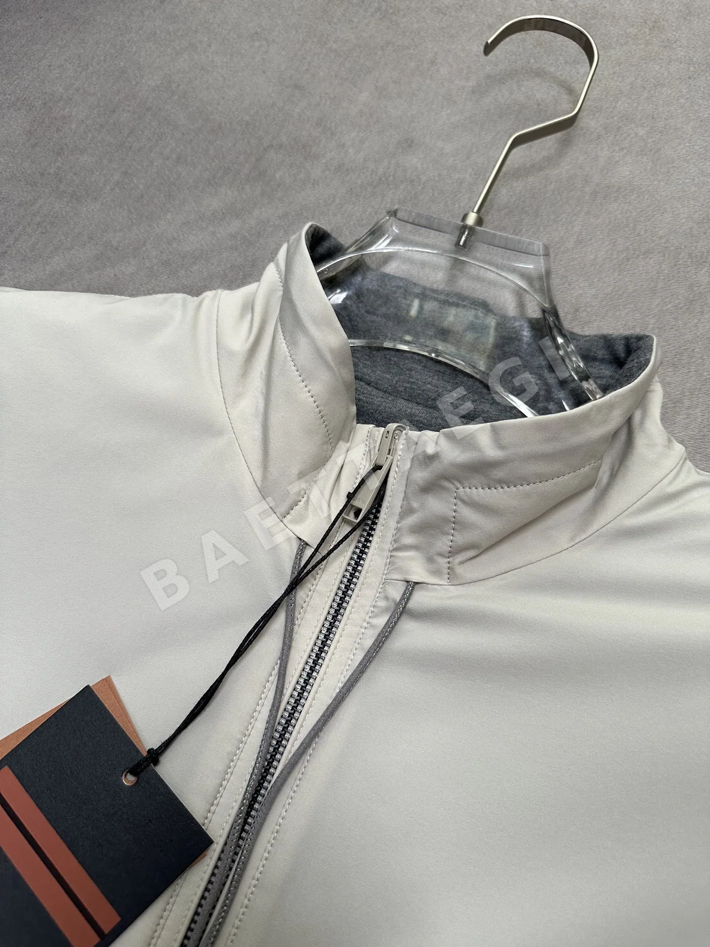 제냐 양면 스탠드 카라 남성 조끼 상세 이미지 10