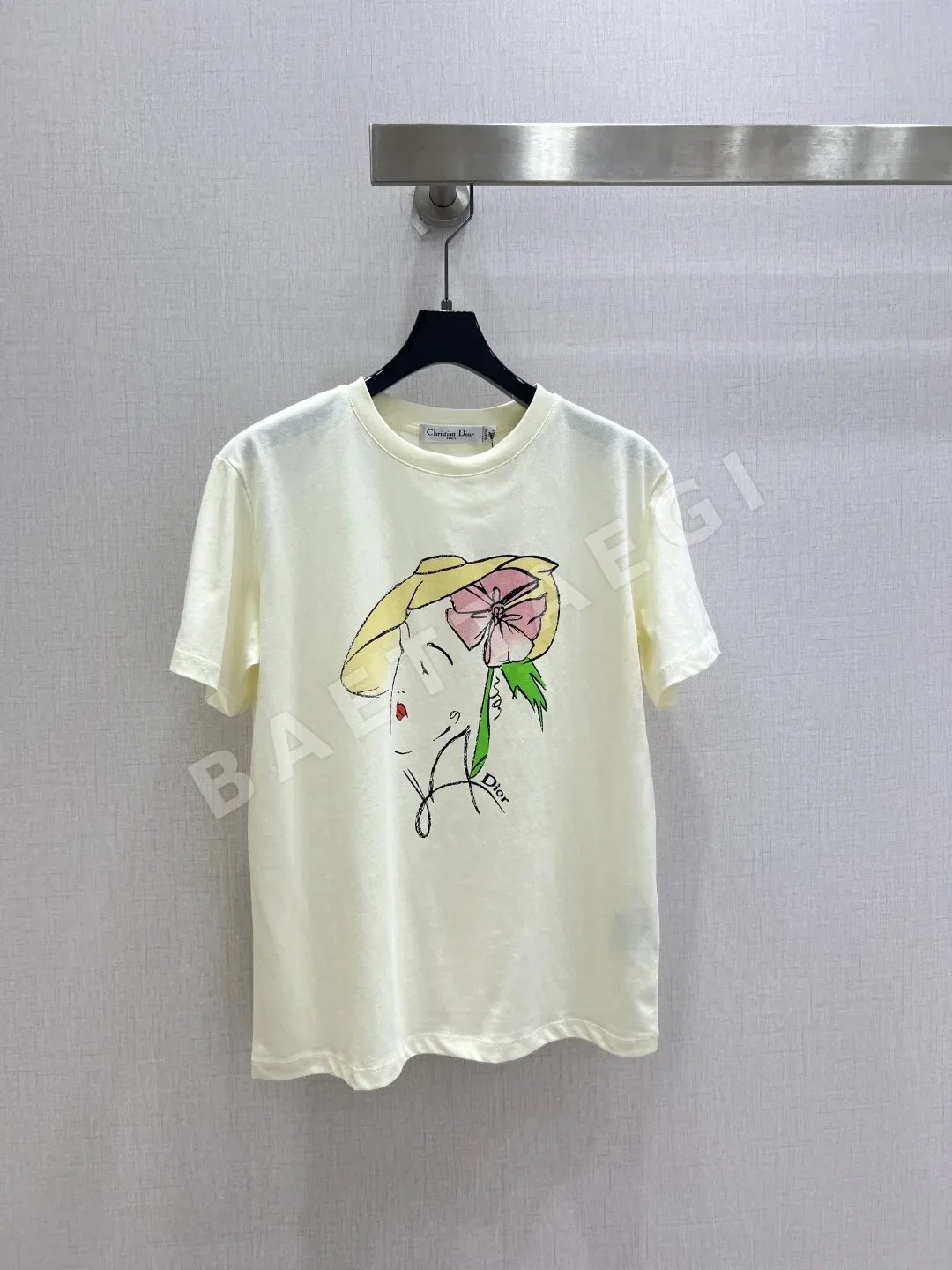 디올 여성 반팔 92876