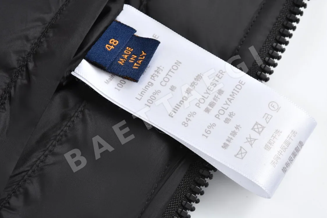 루이비통 모노그램 자수 후드 패딩 남성 코튼 재킷 상세 이미지 9