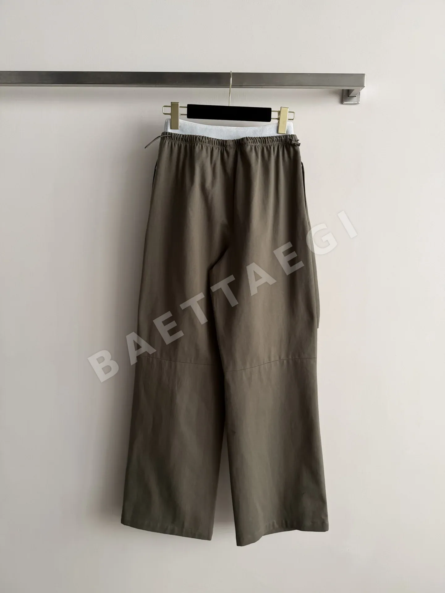 알렉산더왕 여성 와이드 카고 바지 상세 이미지 2