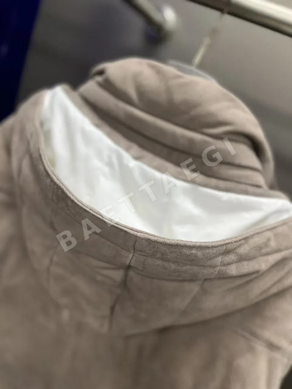 브루넬로쿠치넬리 브루넬로 쿠치넬리(Brunello Cucinelli) 스웨이드 후드 패딩 자켓 상세 이미지 12
