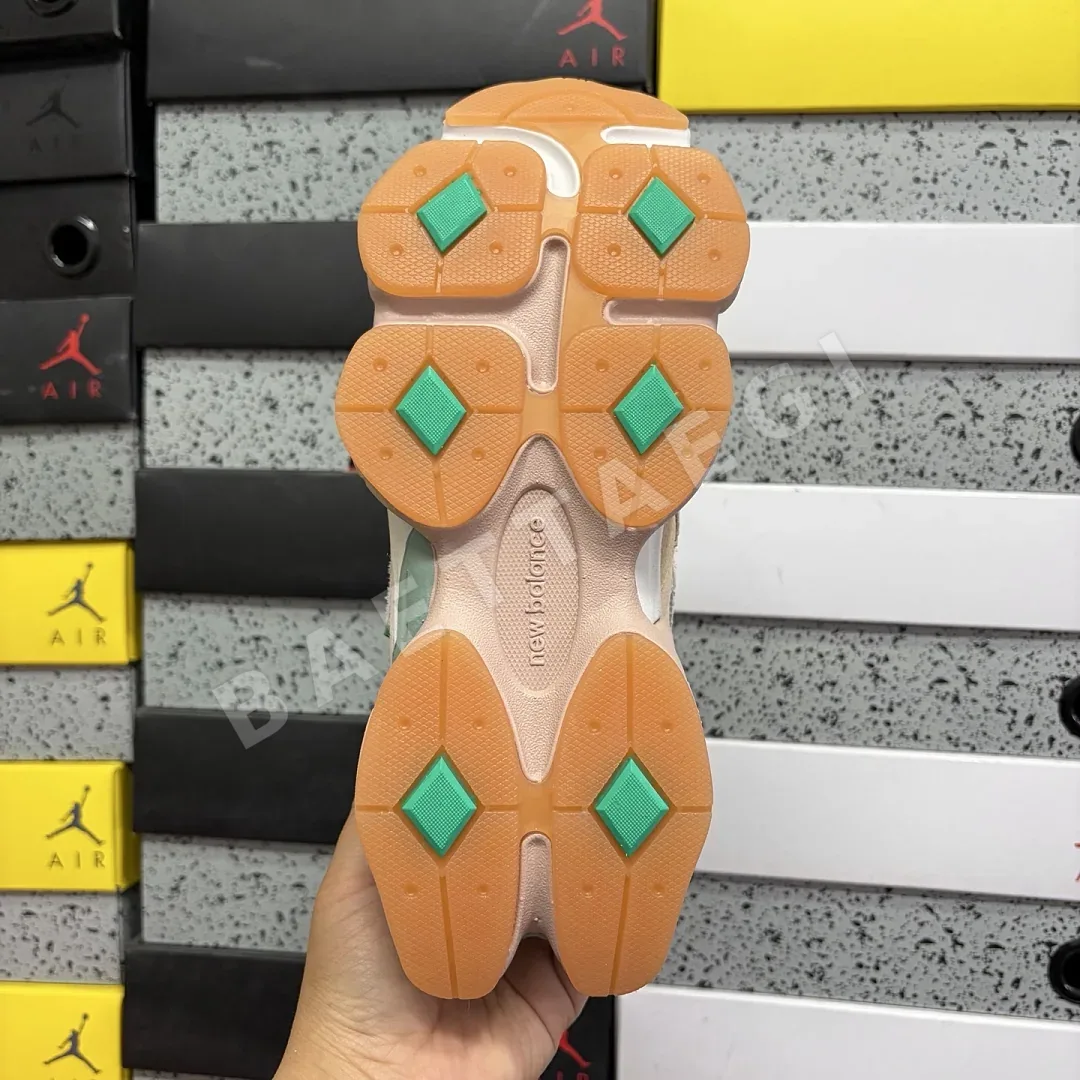 뉴발란스 [C] 9060 베이지 핑크 U9060JF1 202078 New Balance 9060 상세 이미지 3
