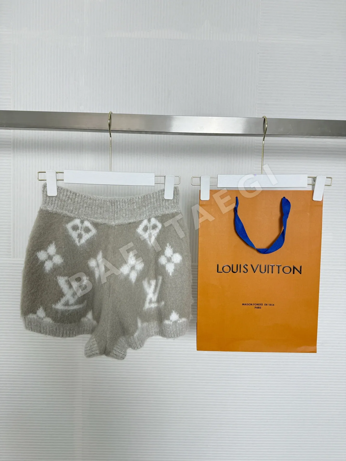 루이비통 모헤어 혼방 플리스 반바지 상세 이미지 2