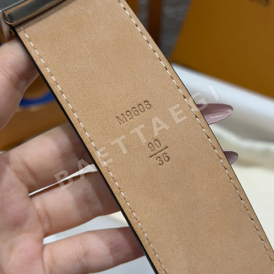 루이비통 이니셜 40mm 리버시블 벨트 상세 이미지 7
