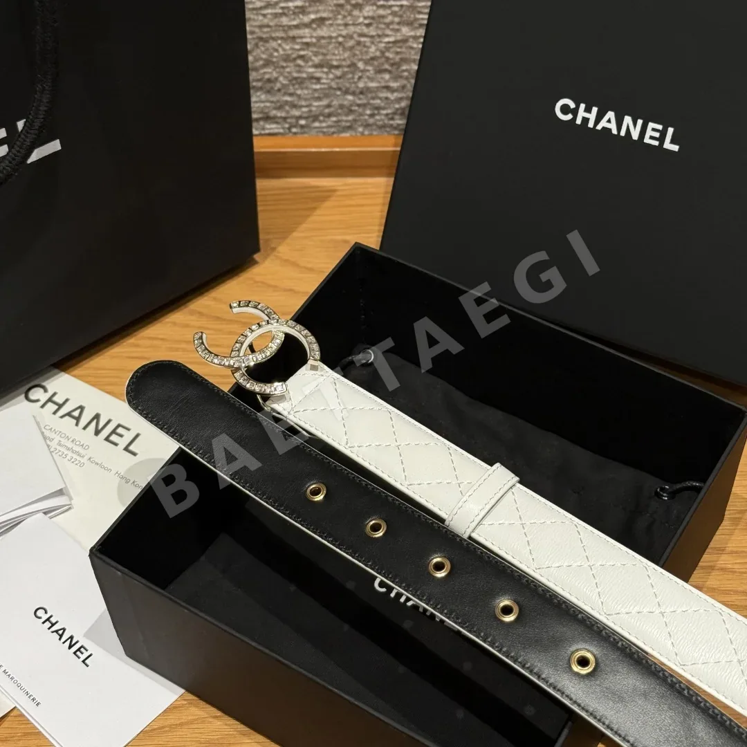 샤넬 더블 C 메탈 로고 램스킨 벨트 상세 이미지 5