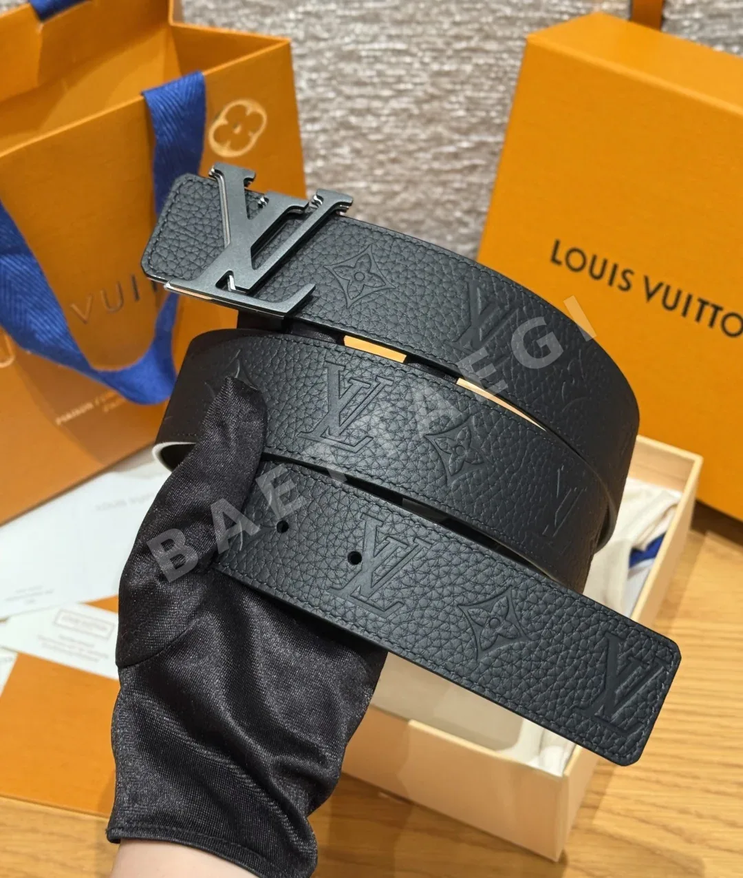 루이비통 이니셜 40mm 리버시블 벨트 상세 이미지 2