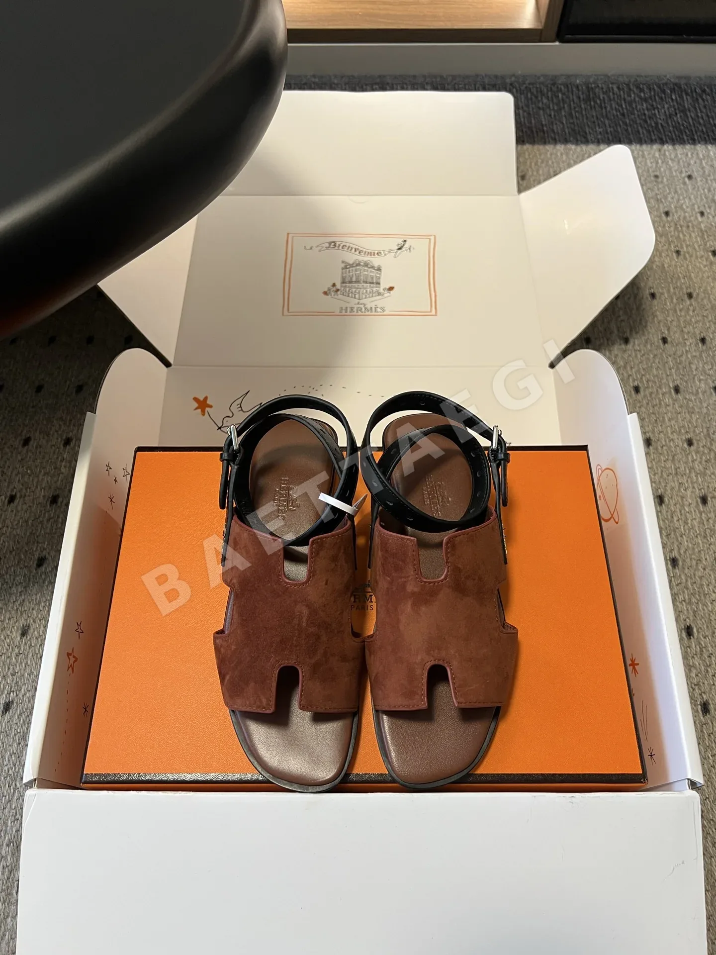 에르메스 마야 샌들 75397