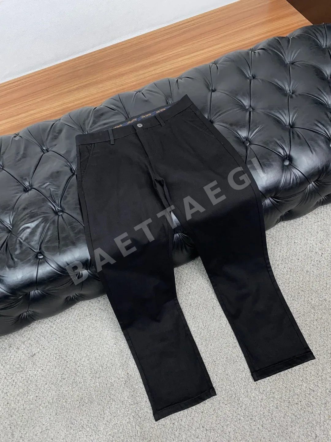 루이비통 다크 블랙 스트레치 데님 남성 바지 상세 이미지 6