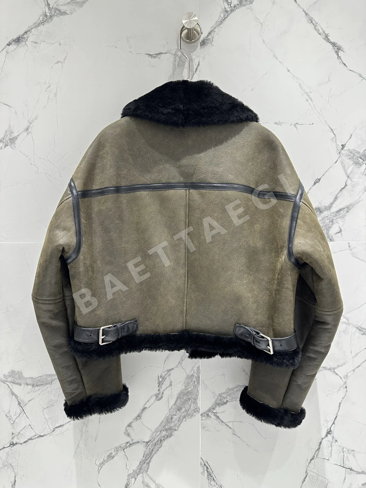 아크네스튜디오 메리노 가죽 모피 여성 자켓 상세 이미지 8