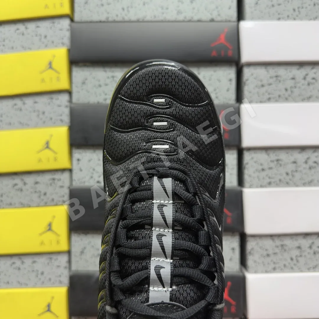 나이키 [BD] 에어 맥스 플러스 DX8971-001 201903 Nike Air Max Plus Mini Swoosh Black Silver 상세 이미지 5