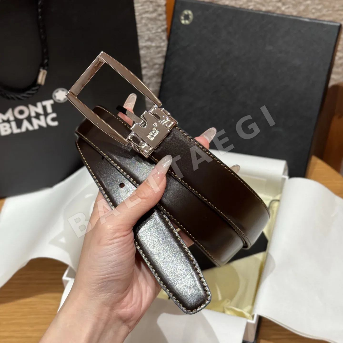 몽블랑 가죽 남성 벨트 상세 이미지 3