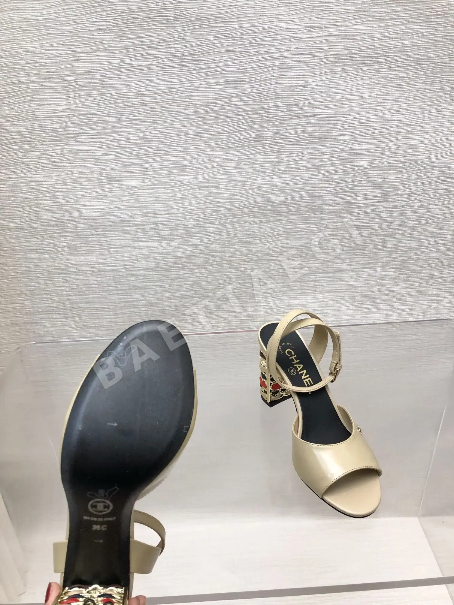 샤넬 7색 탑그레인 소가죽 여성 신발 상세 이미지 8