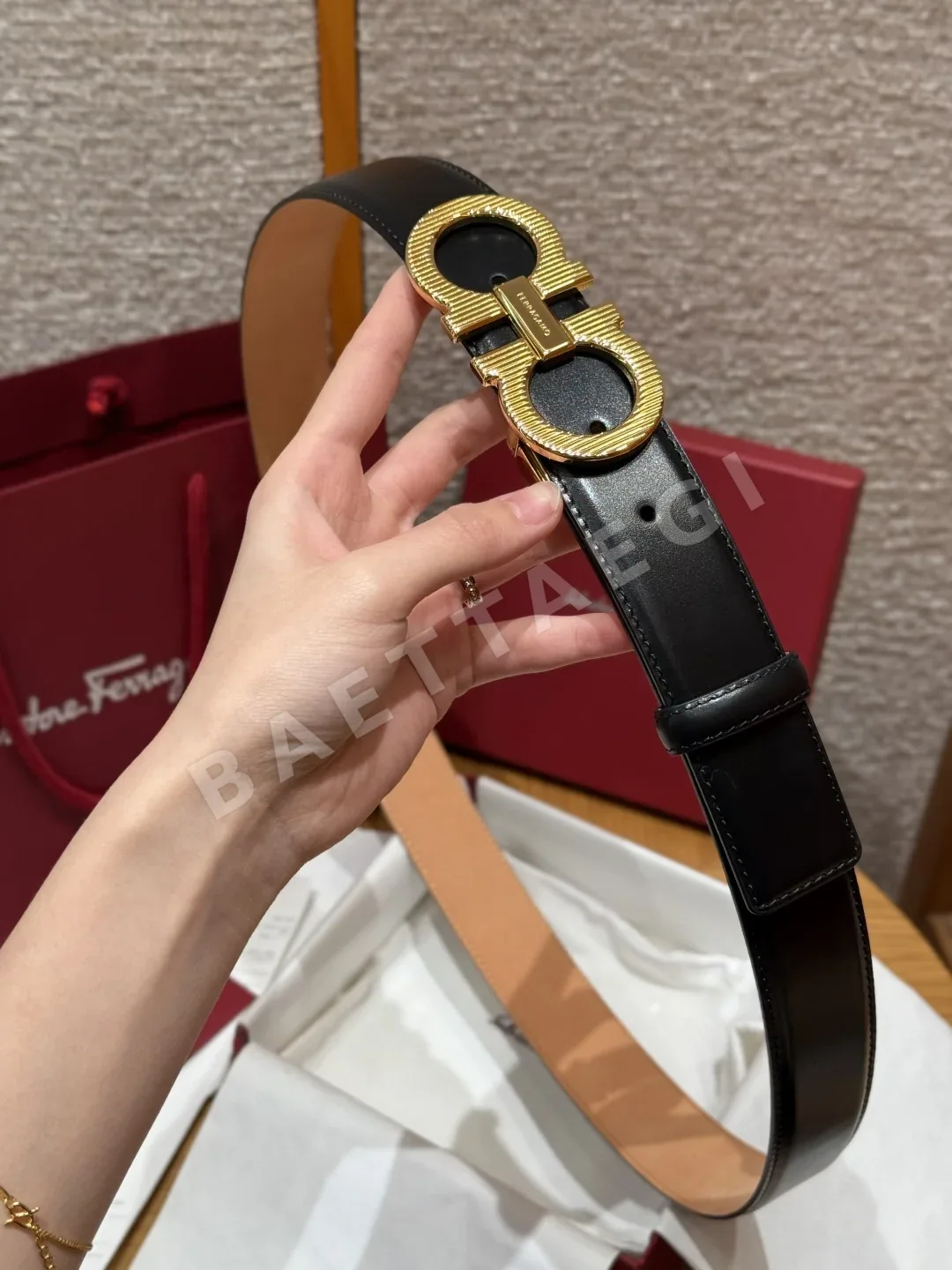 페레가모 간치니 버클 리버시블 벨트 상세 이미지 3