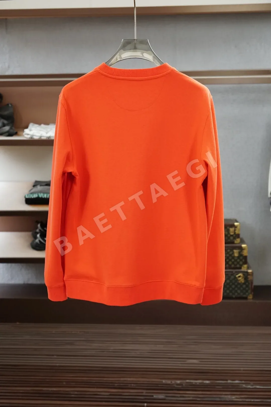 에르메스 말 머리 자수 크루넥 긴팔 티셔츠 상세 이미지 3