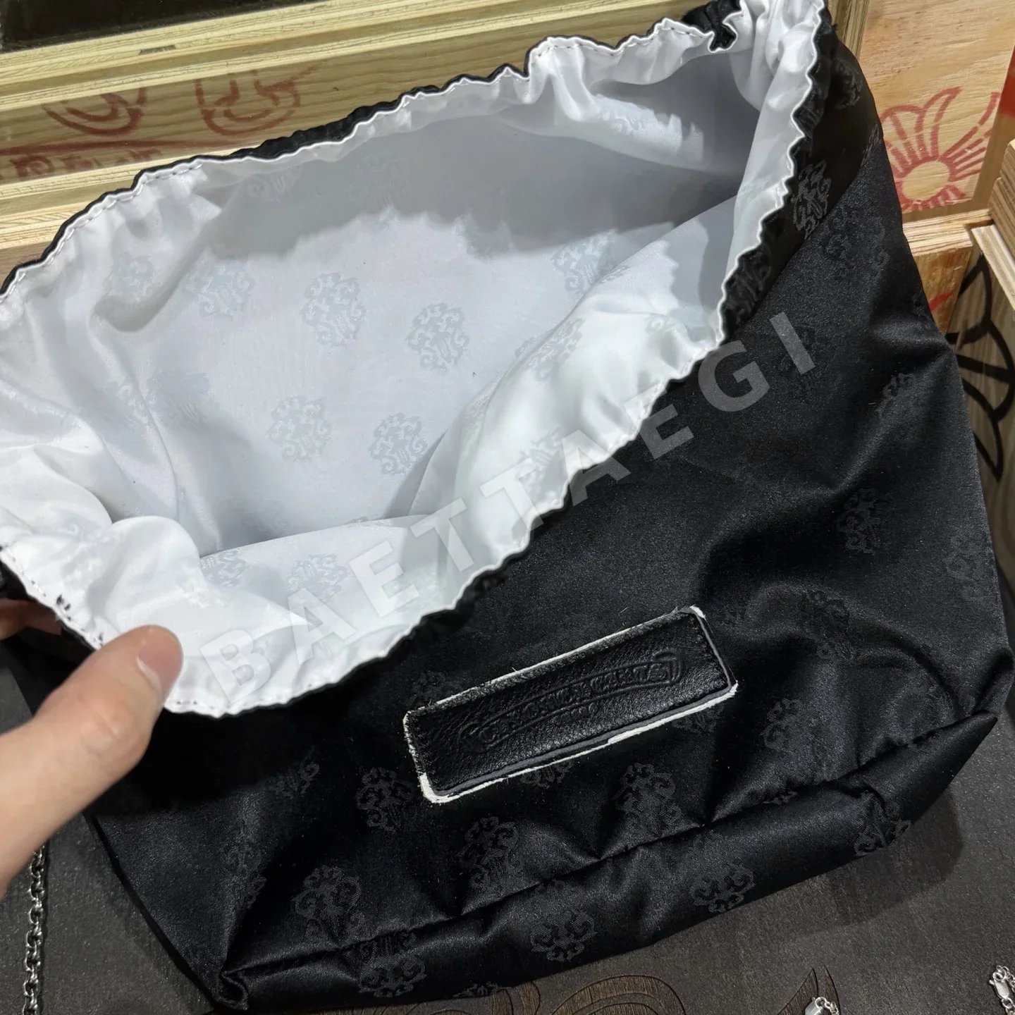 크롬하츠 가방 상세 이미지 9