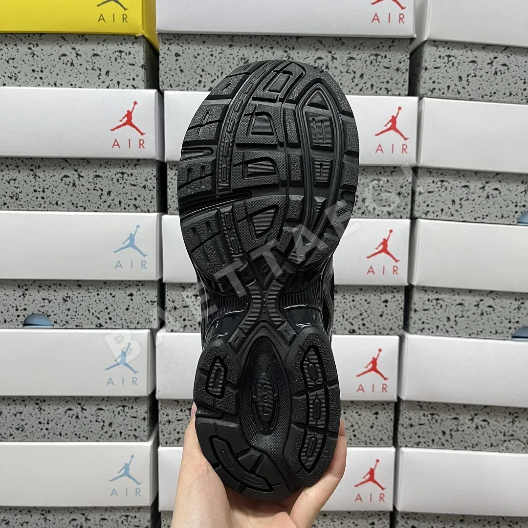 아식스 [VP] 젤 1130 1201A256-002 200552 Asics Gel-1130 Black Graphite Grey 상세 이미지 5
