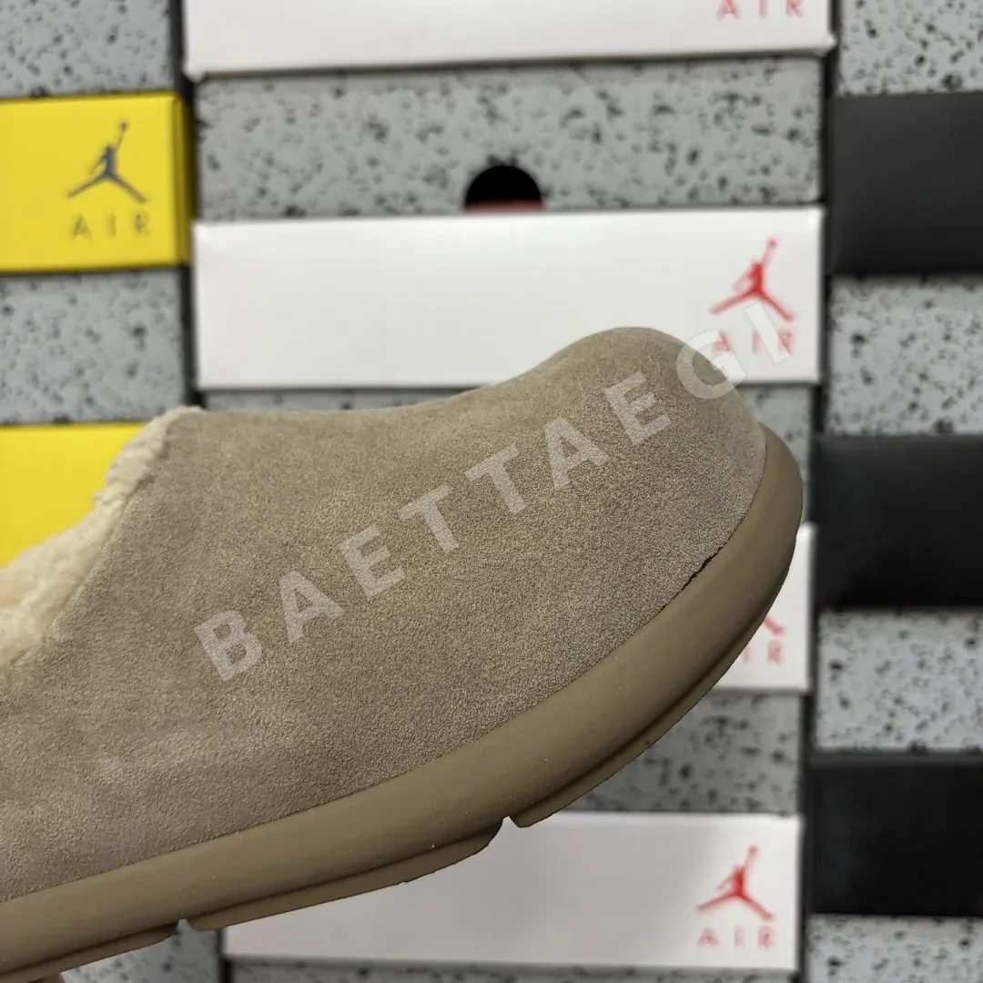어그 [TOP] 브라운 208930 UGG Classic -7780-2 상세 이미지 3