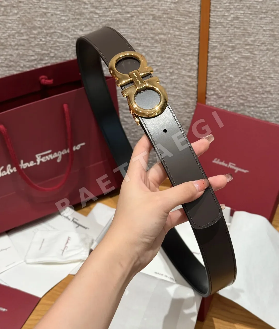 페레가모 간치니 버클 양면 가죽 벨트 상세 이미지 4