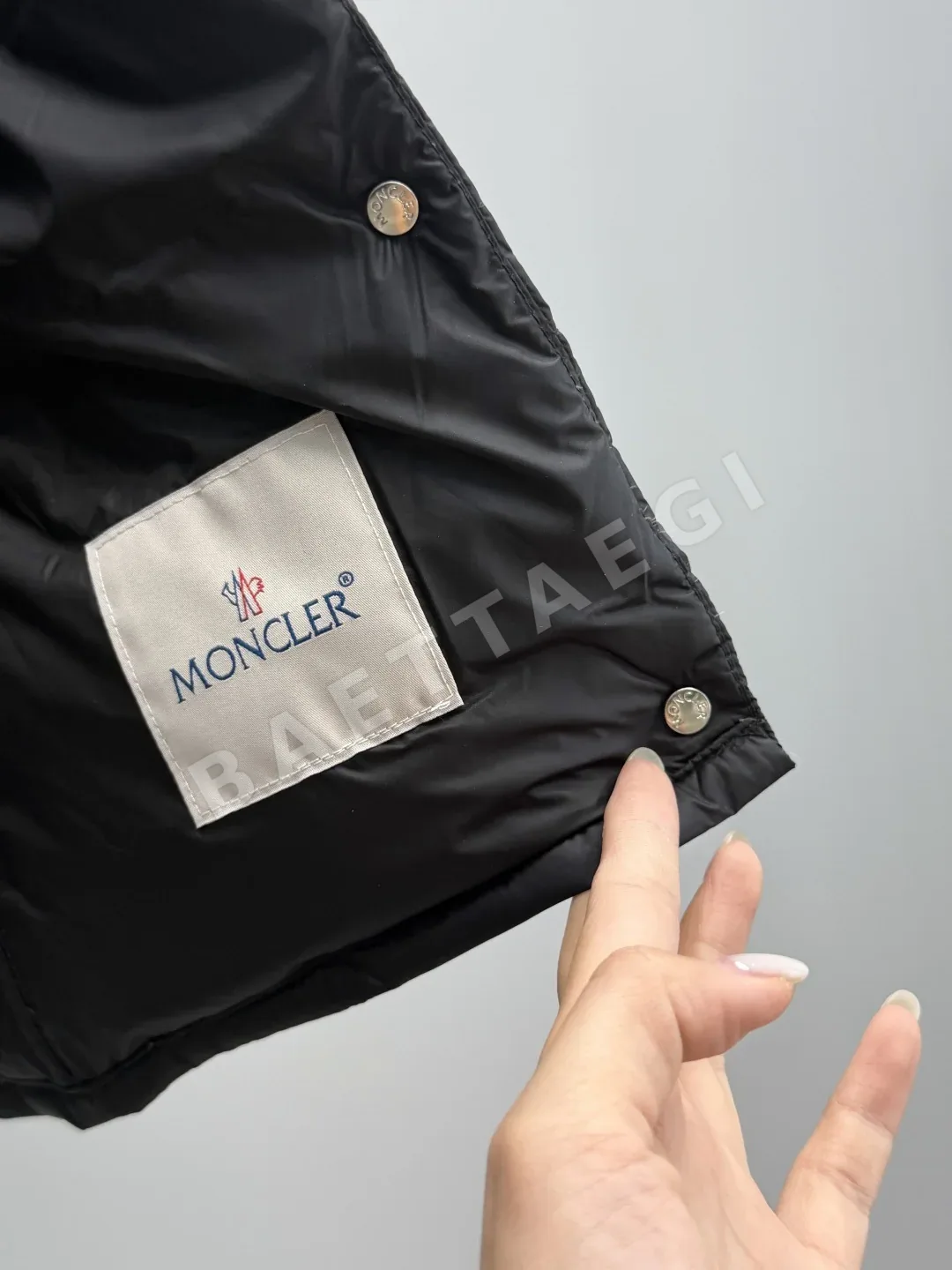 몽클레르 리안느 여성 다운 조끼 상세 이미지 7
