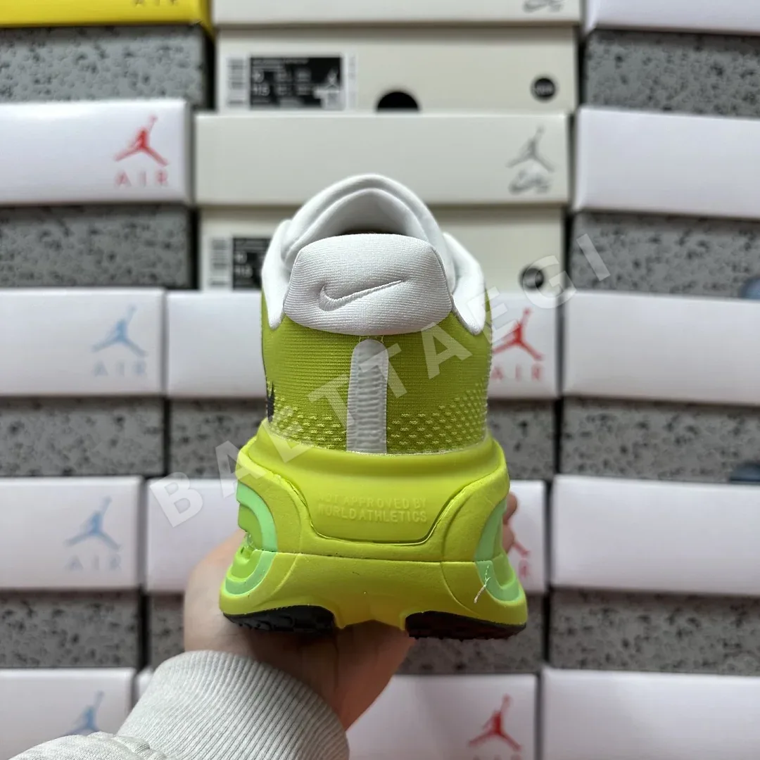 나이키 [5A] 보메로 프리미엄 옐로우 HQ2050-558 201624 Nike Vomero Premium 상세 이미지 4