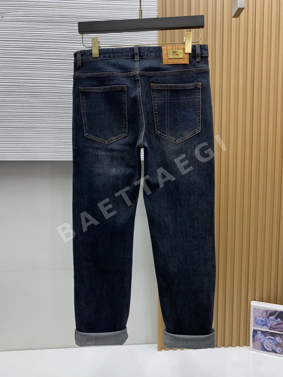 버버리 남성 청바지 상세 이미지 8