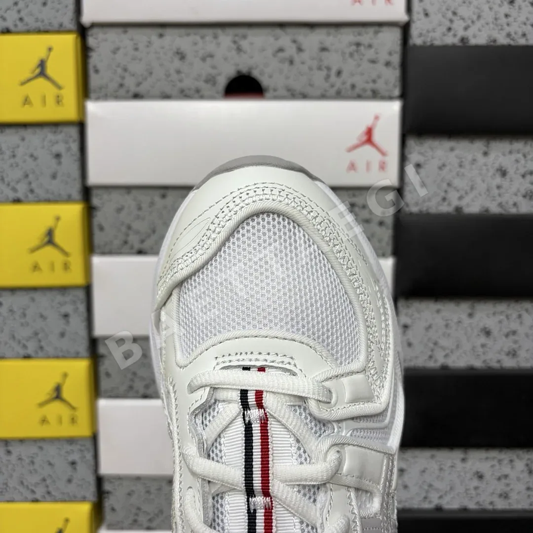 아식스 [ZC] 젤 카야노 14 1203B291-100 200458 Asics Gel-Kayano 14 Thom Browne White 상세 이미지 6