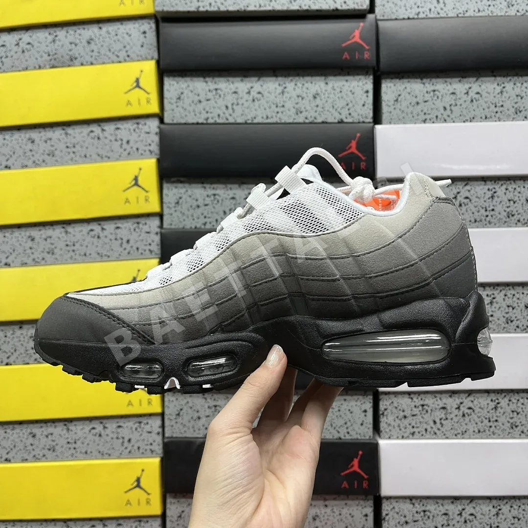 나이키 [WE] 에어 맥스 95 OG HM4740-007 201964 Nike Air Max 95 OG Big Bubble Granite 상세 이미지 9