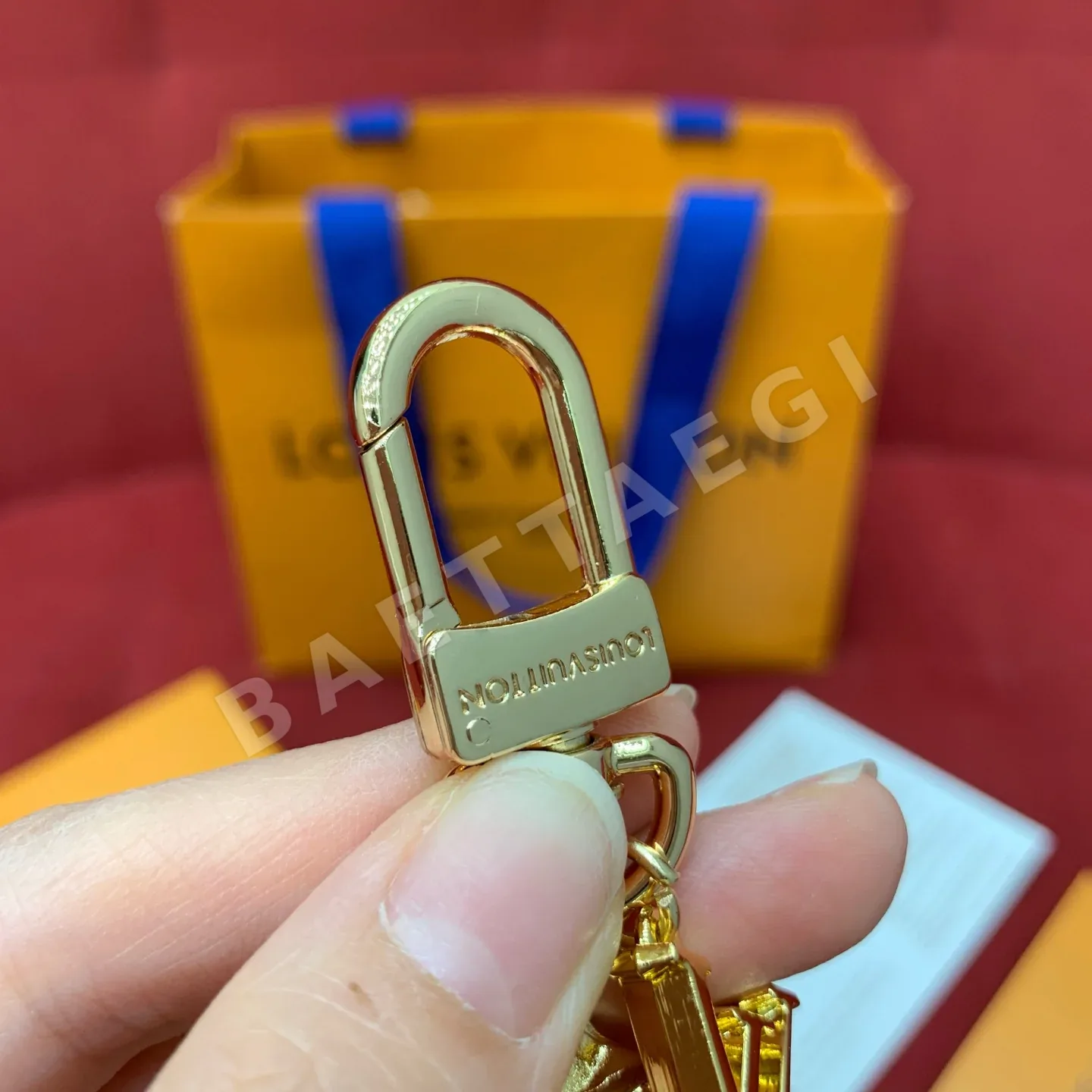 루이비통 캔디 모티브 키링 M03518 상세 이미지 9