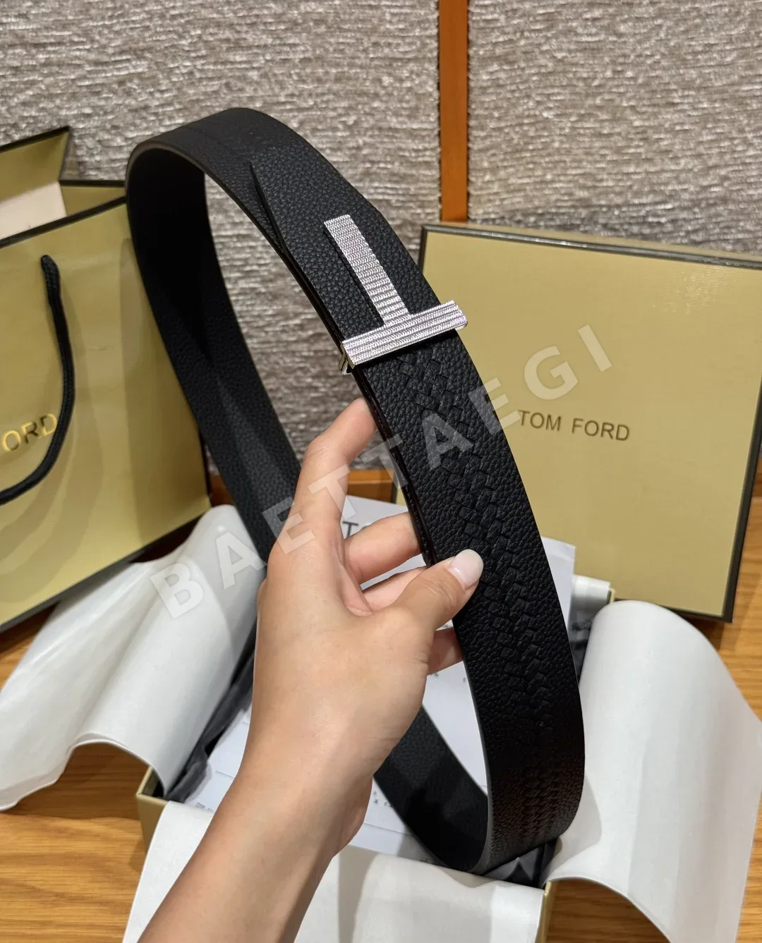 톰포드 브라운 매듭 가죽 벨트 상세 이미지 3