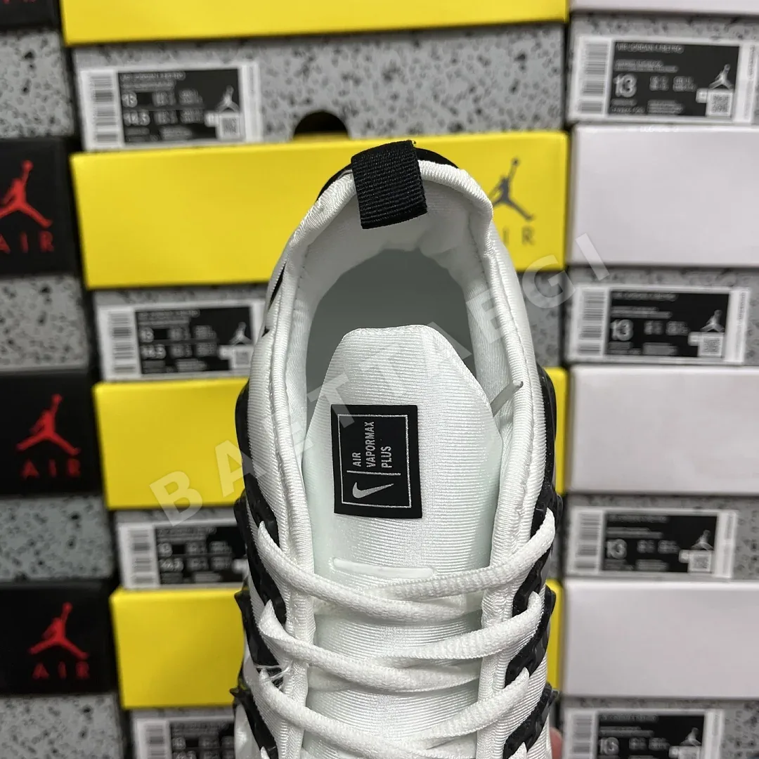 나이키 [OT] 에어 베이퍼맥스 플러스 화이트 블랙 924453-006 201590 Nike Air VaporMax Plus 상세 이미지 5