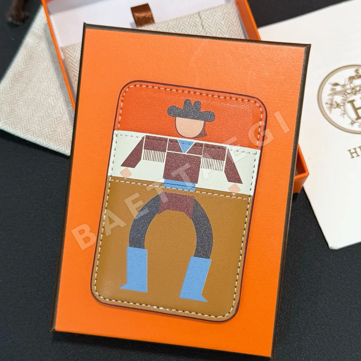 에르메스 맥세이프 마그네틱 지갑 166843 Hermes Wallet 상세 이미지 6