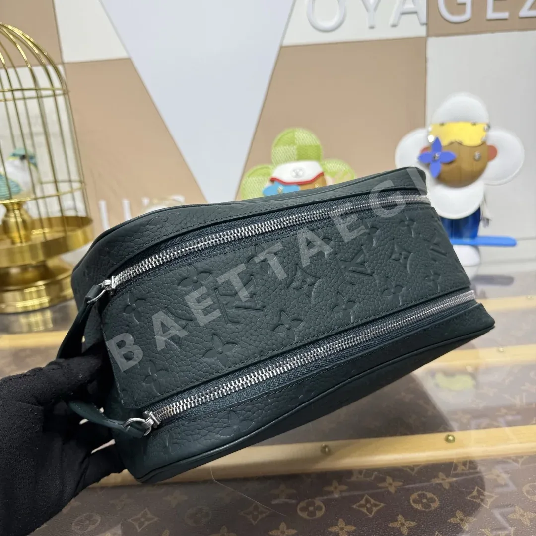 루이비통 모노그램 Dopp Kit 세면도구 가방 M12645 상세 이미지 5