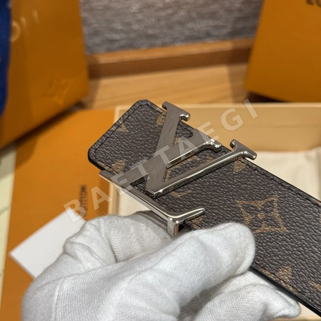 루이비통 LV 리버시블 40mm 모노그램 벨트 상세 이미지 3