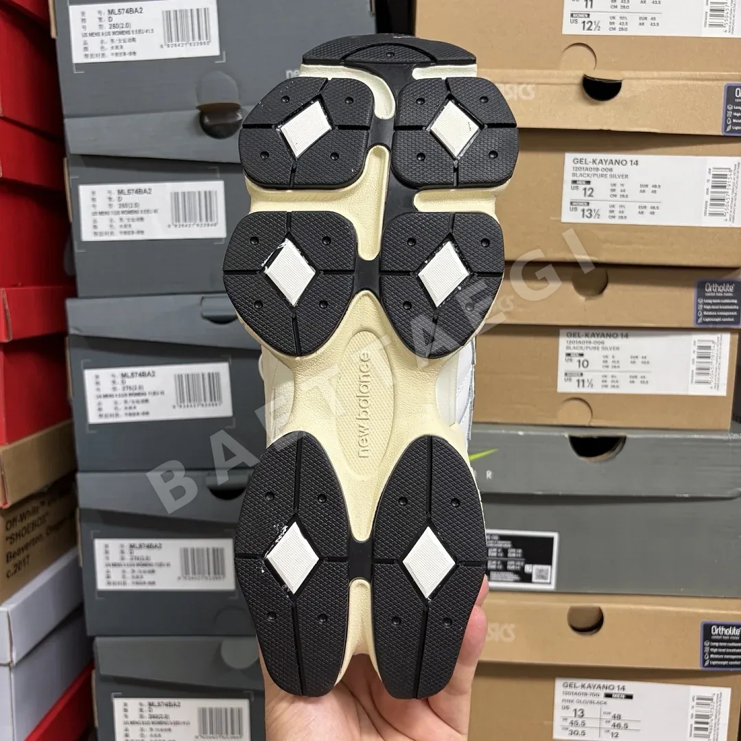 뉴발란스 [C] 9060 화이트 블랙 U9060AAB 202101 New Balance 9060 상세 이미지 8