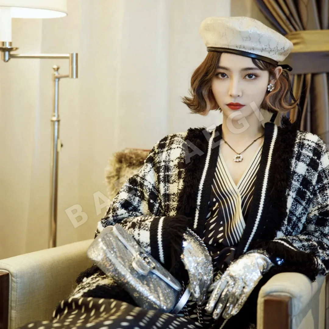 구찌 더블 G 라인스톤 클립온 귀걸이 상세 이미지 4