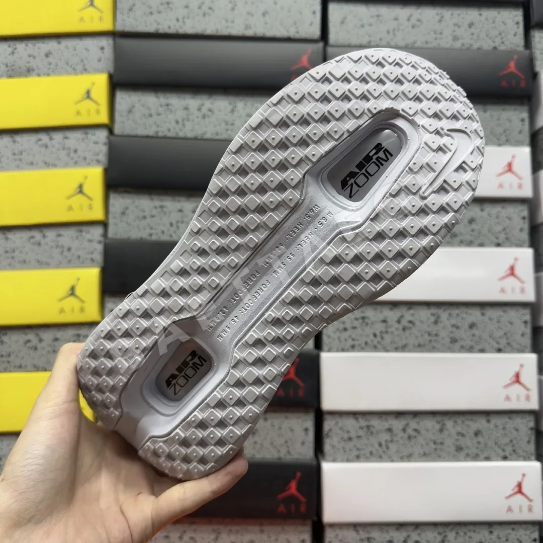 나이키 [5A] 보메로 프리미엄 HQ2050-104 201800 Nike Vomero Premium Grey Fog Dark Obsidian 상세 이미지 8