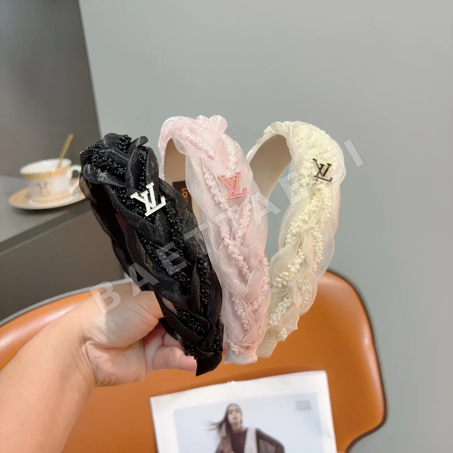 루이비통 꼬임 헤드밴드 헤어악세 상세 이미지 9