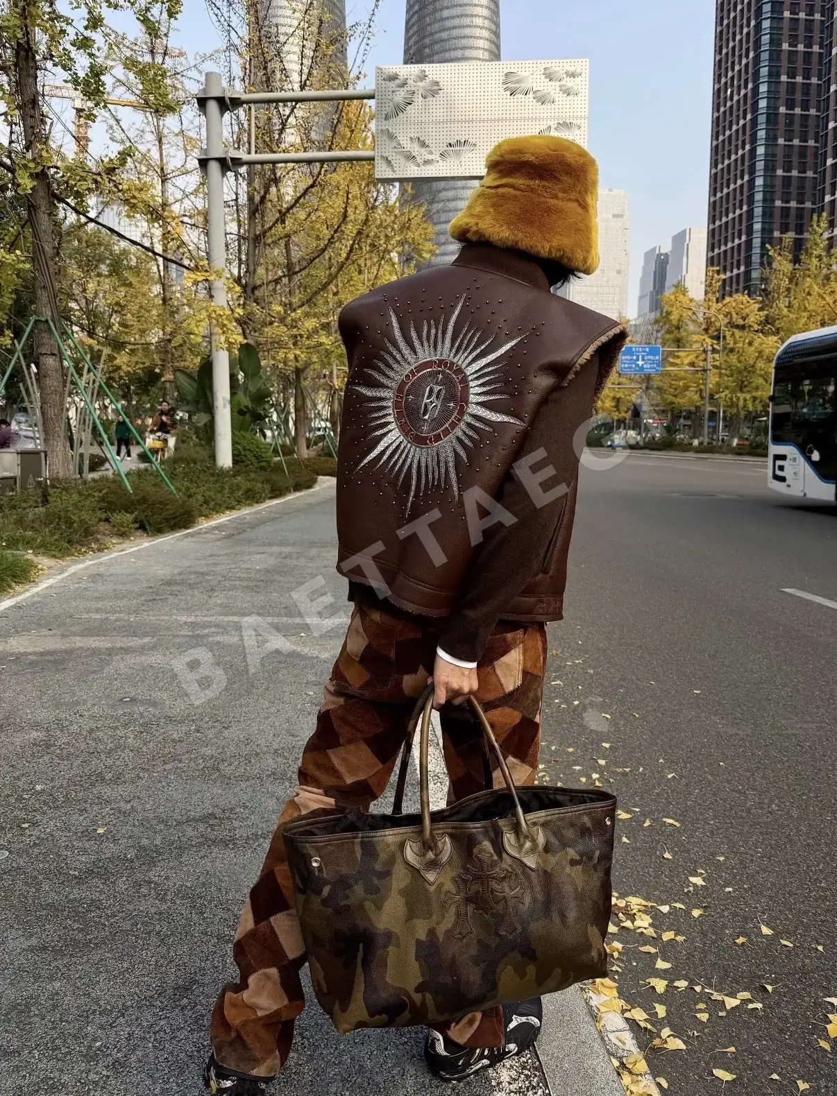크롬하츠 카모플라주 토트백 상세 이미지 10