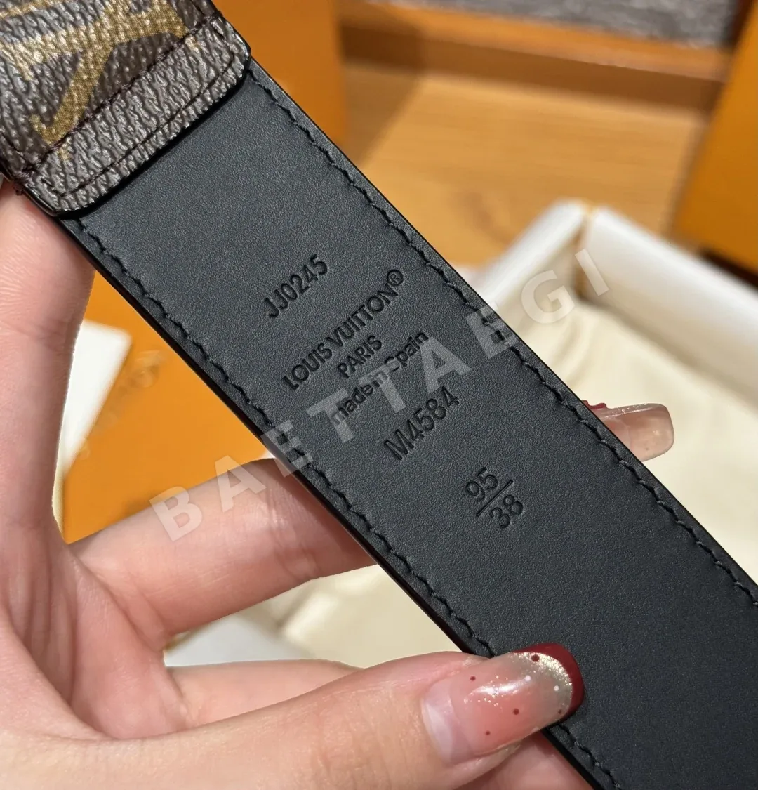 루이비통 모노그램 캔버스 남성 벨트 35MM 상세 이미지 8