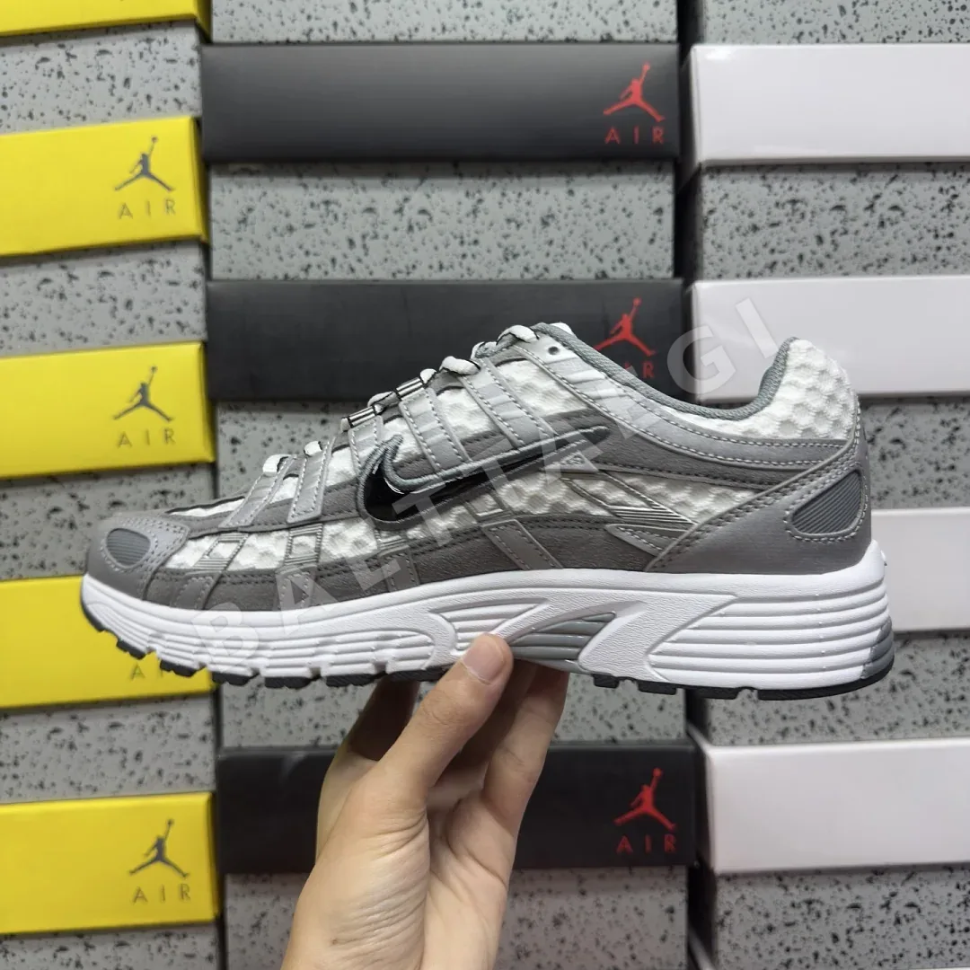 나이키 [PE] P 6000 IR2004-100 201744 Nike P-6000 White Metallic Cool Grey Black 상세 이미지 6